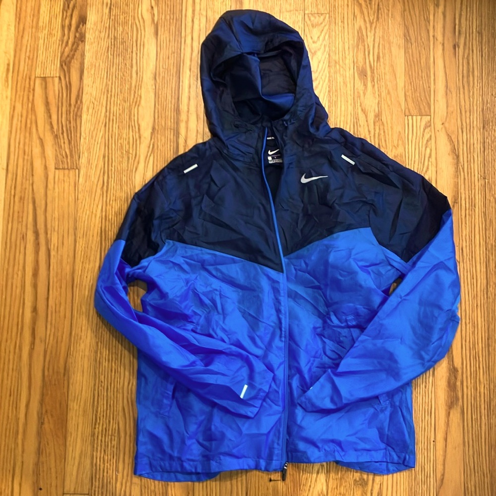 Nike lightweight running jacket